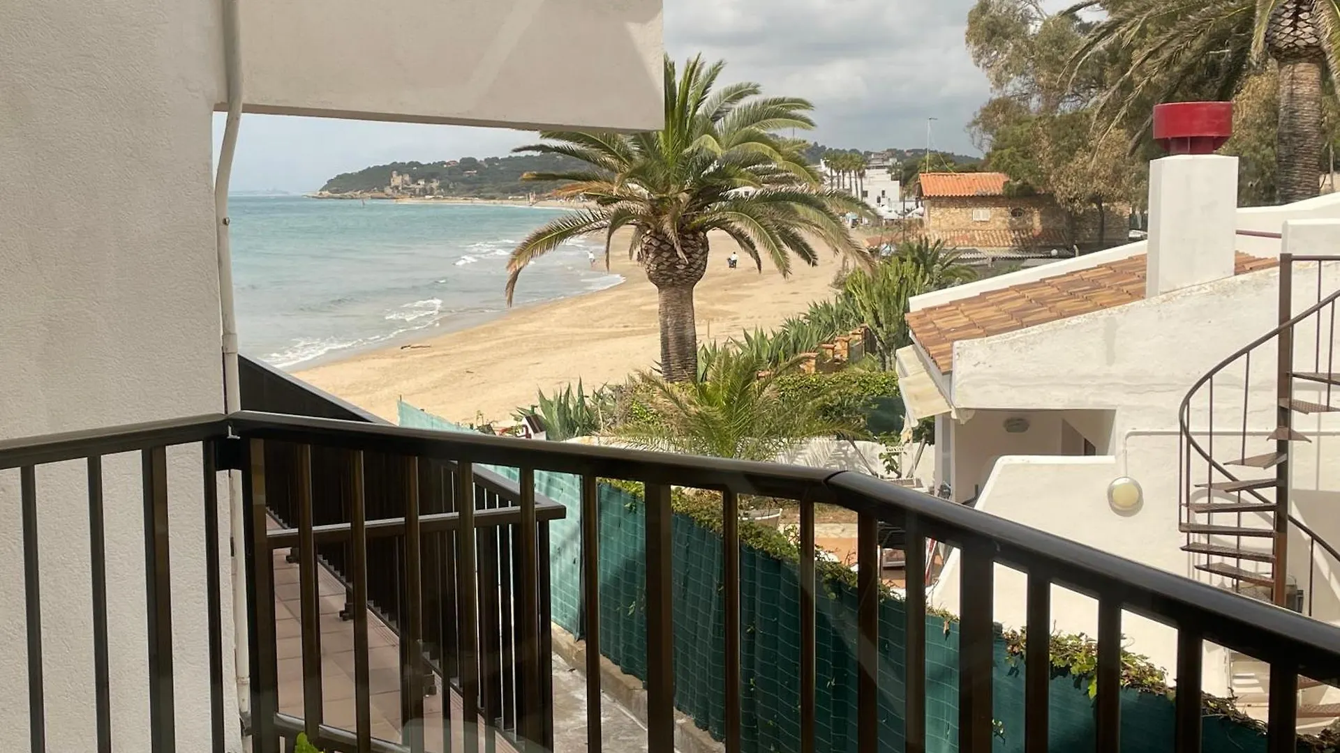 Altafulla, Primera Linea De Mar Con Acceso Directo A La Playa 0*, Altafulla Spanien